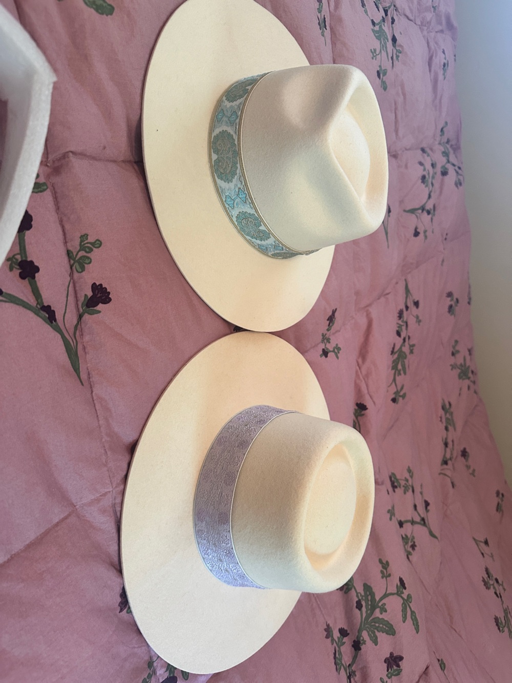 NWT Lack of Color Bundle Lot Aqua and Lavender Ivory Hats size M 57 cm
